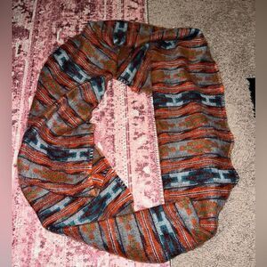 Buckle scarf 